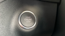 Volvo XC40 2.0 B4P Plus Dark 5dr Auto Petrol Estate